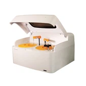 Automaattinen biokemiallinen analysaattori